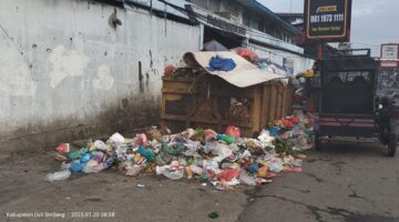 Alasan Mobil Pengangkut Sampah Baru Selesai Diperbaiki Pajak Pancurbatu Kumuh Dan Jorok